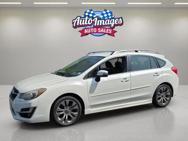 Photo of 2015 Pearl White Subaru Impreza