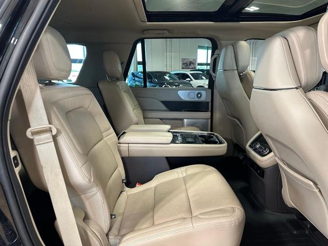 Photo of 2020 Black Lincoln Navigator
