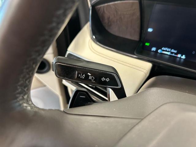 Photo of 2020 Black Lincoln Navigator