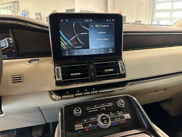 Photo of 2020 Black Lincoln Navigator