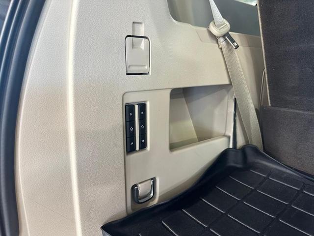 Photo of 2020 Black Lincoln Navigator