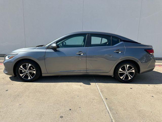 Photo of 2022 Gun Metallic Nissan Sentra