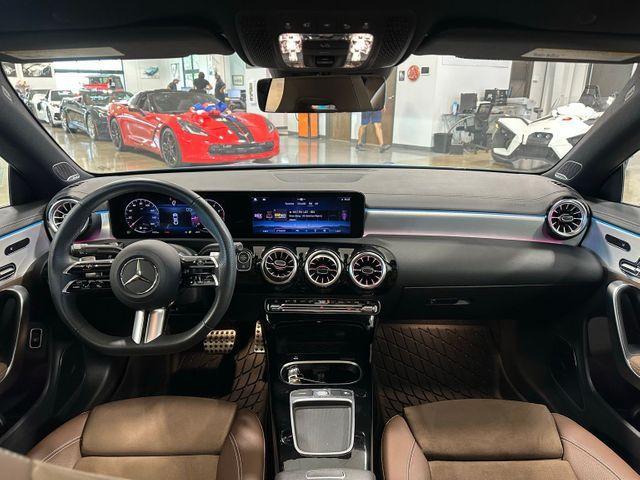 Photo of 2025 Hyper Blue Metallic Mercedes-Benz CLA 250