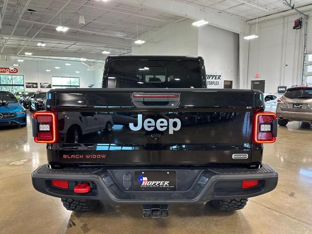 Photo of 2021 Black Clearcoat Jeep Gladiator