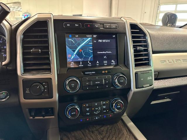 Photo of 2019 White Platinum Tri-Coat Metallic Ford F-250
