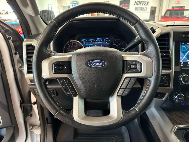 Photo of 2019 White Platinum Tri-Coat Metallic Ford F-250