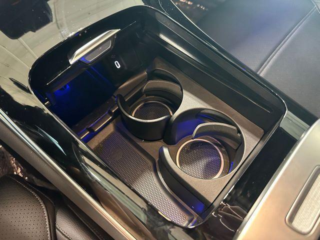 Photo of 2025 White Mercedes-Benz GLC 300