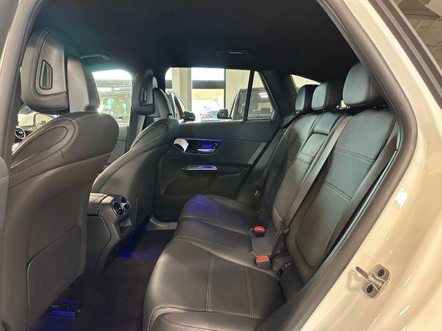 Photo of 2025 White Mercedes-Benz GLC 300