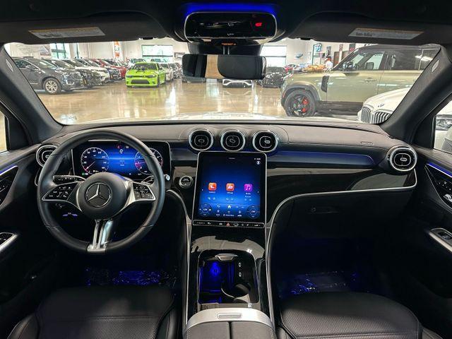 Photo of 2025 White Mercedes-Benz GLC 300