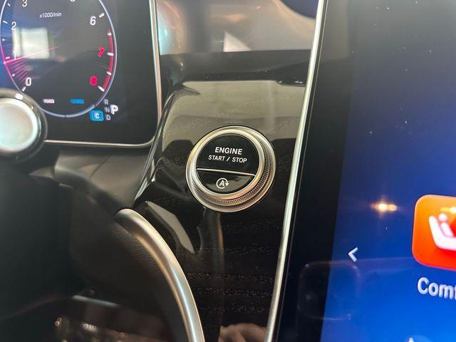 Photo of 2025 White Mercedes-Benz GLC 300