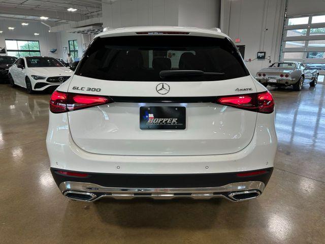 Photo of 2025 White Mercedes-Benz GLC 300