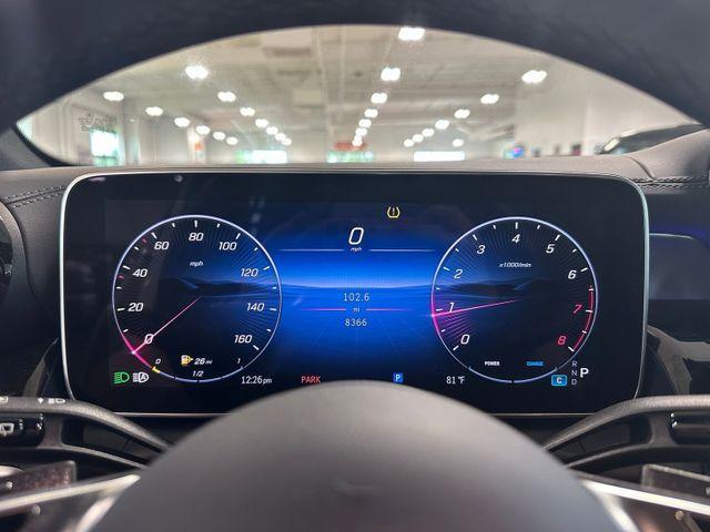 Photo of 2025 White Mercedes-Benz GLC 300