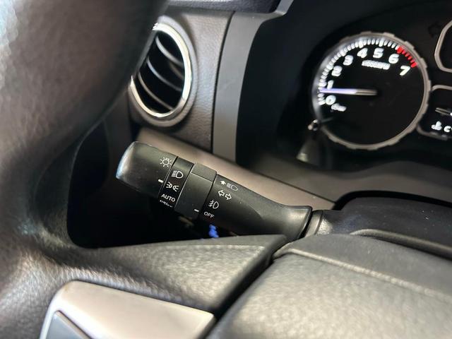 Photo of 2019 Off Road Gray Toyota Tundra