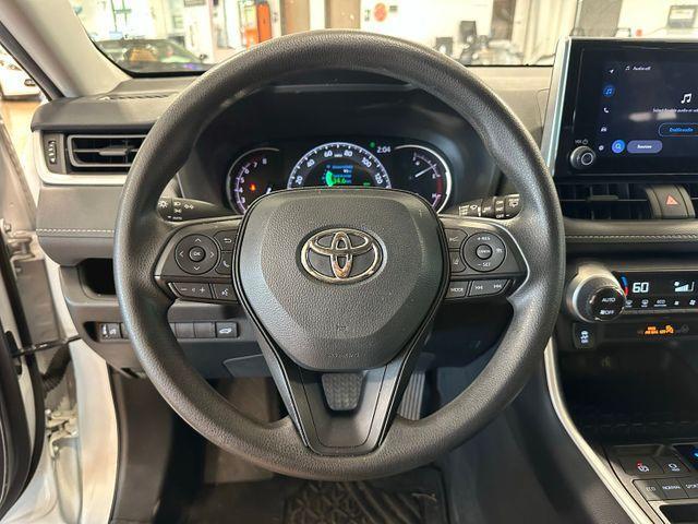 Photo of 2023 White Toyota RAV4