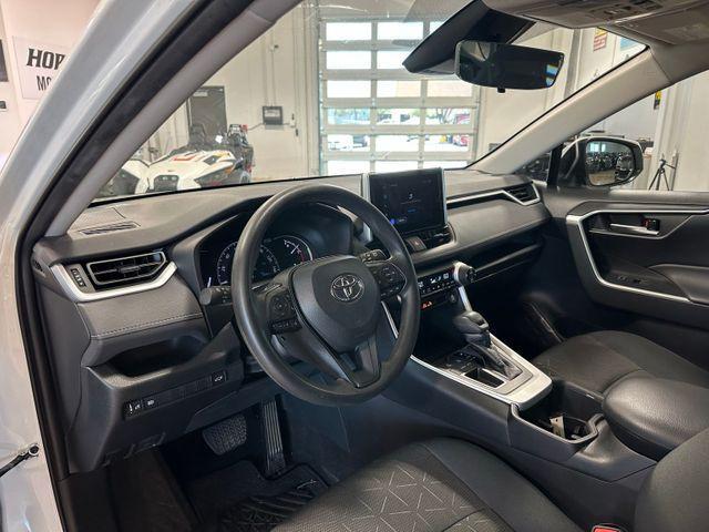 Photo of 2023 White Toyota RAV4