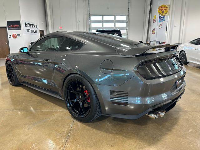 Photo of 2018 Magnetic Metallic Ford Mustang