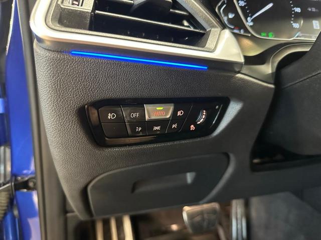 Photo of 2021 Portimao Blue Metallic BMW 430