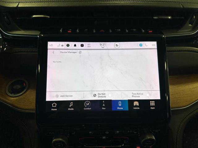 Photo of 2022 Metallic Jeep Grand Cherokee