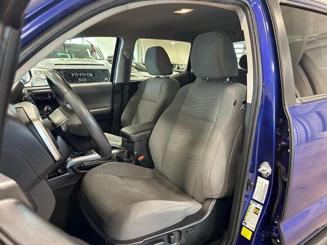 Photo of 2022 Blue Crush Metallic Toyota Tacoma