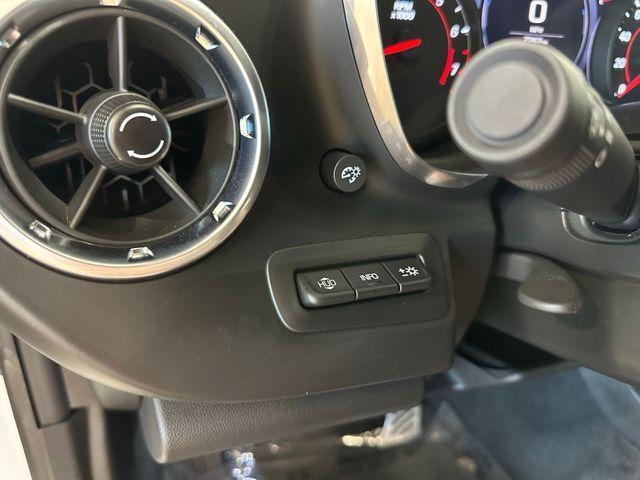 Photo of 2021 Summit White Chevrolet Camaro