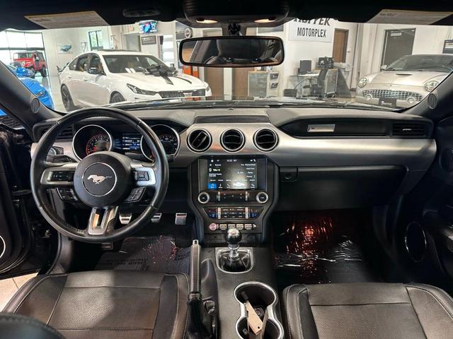 Photo of 2018 Shadow Black Ford Mustang