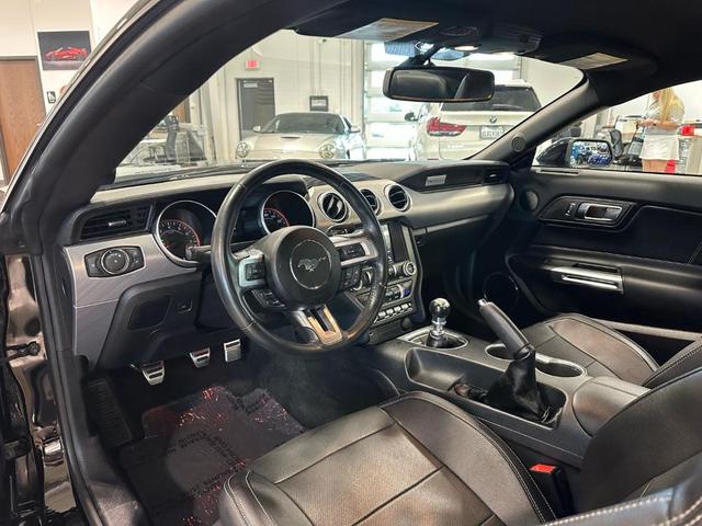 Photo of 2018 Shadow Black Ford Mustang