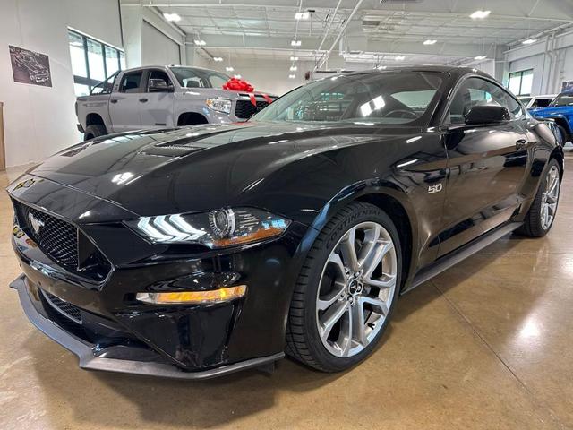 Photo of 2018 Shadow Black Ford Mustang