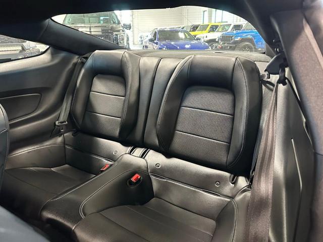 Photo of 2018 Shadow Black Ford Mustang