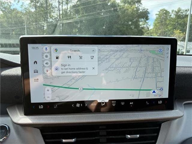 Photo of 2025 Star White Ford Explorer
