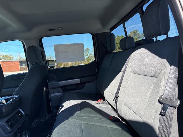 Photo of 2025 Oxford White Ford F-150