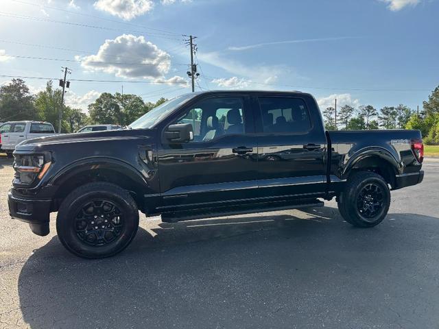 Photo of 2025 Agate Black Metallic Ford F-150
