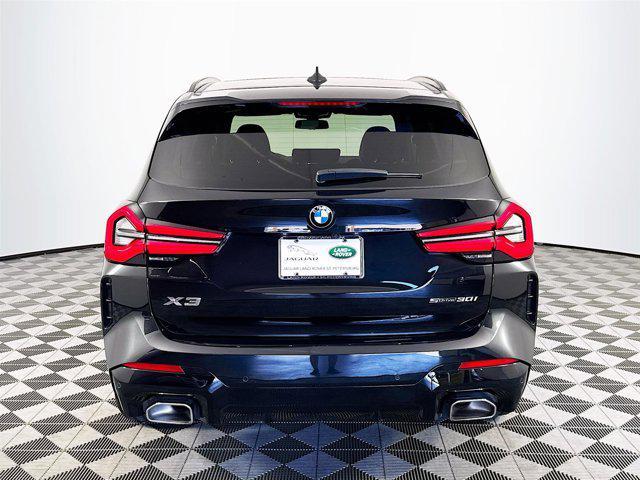 Photo of 2023 Black Sapphire Metallic BMW X3