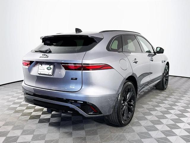 Photo of 2026 Eiger Grey Jaguar F-PACE