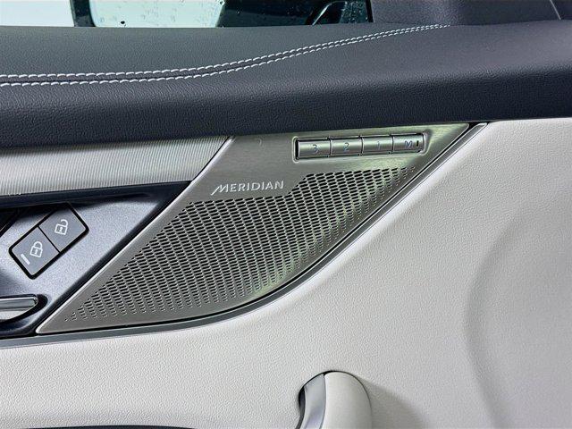 Photo of 2026 Fuji White Jaguar F-PACE
