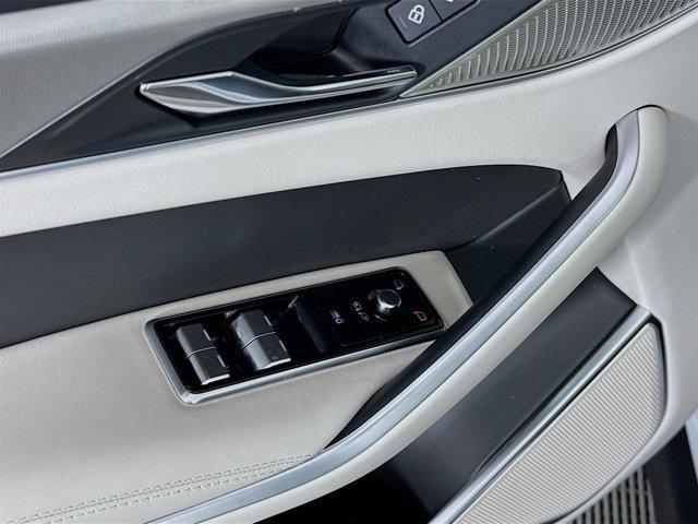 Photo of 2026 Fuji White Jaguar F-PACE
