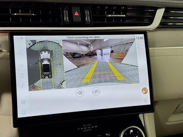 Photo of 2026 Fuji White Jaguar F-PACE