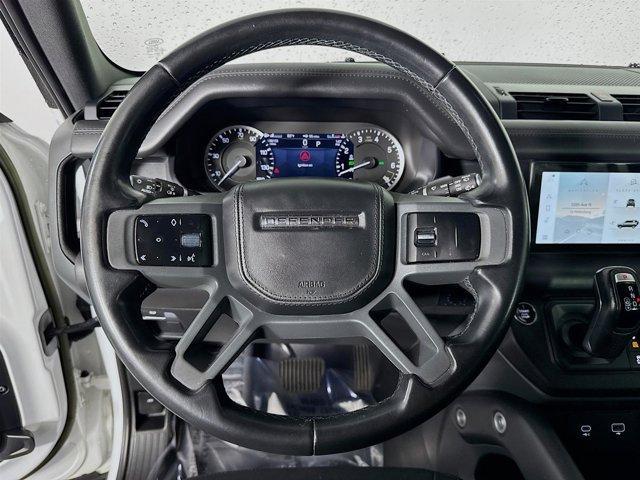 Photo of 2023 Fuji White Land Rover Defender