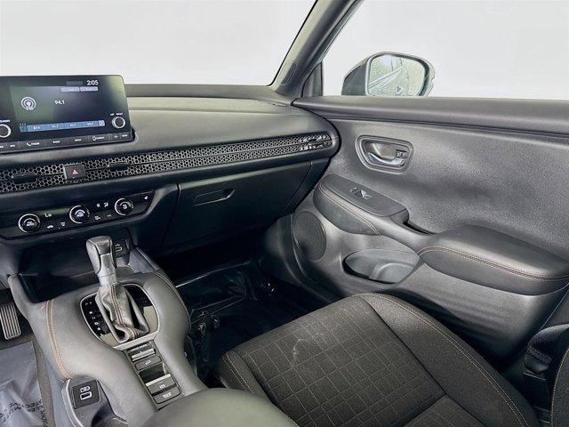 Photo of 2023 Pearl Honda HR-V