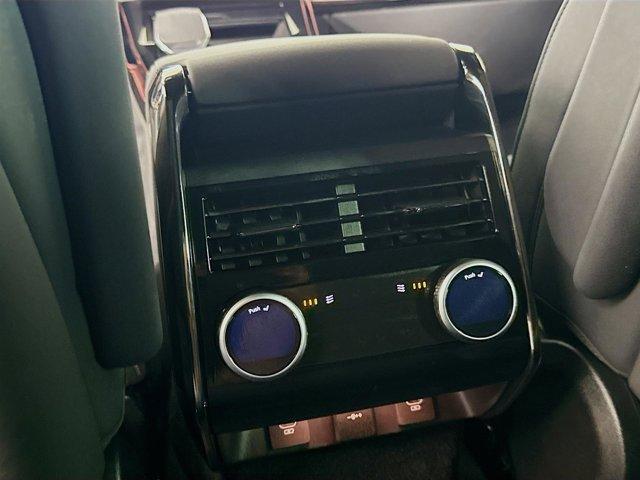 Photo of 2024 Fuji White Land Rover Range Rover Sport