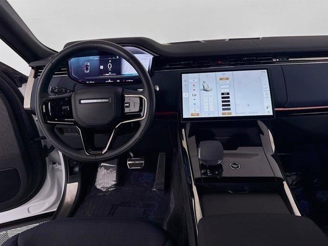 Photo of 2024 Fuji White Land Rover Range Rover Sport