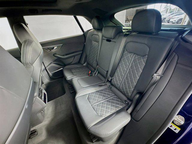 Photo of 2023 Navarra Blue Metallic Audi SQ8