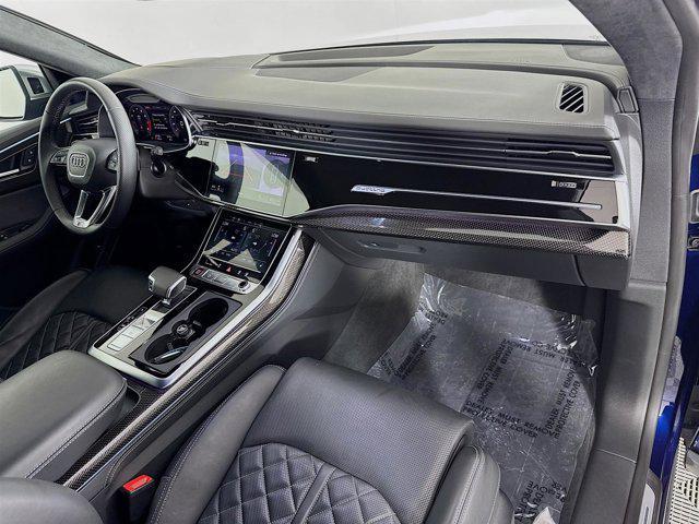 Photo of 2023 Navarra Blue Metallic Audi SQ8