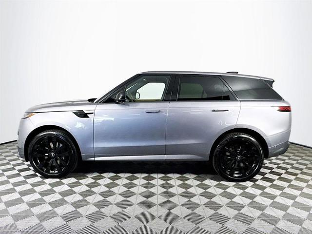 Photo of 2025 Eiger Grey Land Rover Range Rover Sport