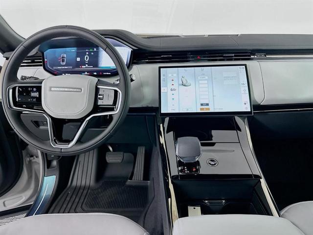 Photo of 2025 Borasco Grey Land Rover Range Rover Sport