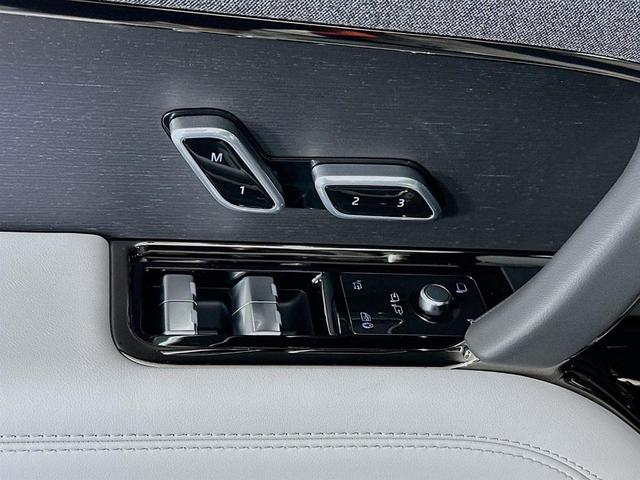 Photo of 2025 Borasco Grey Land Rover Range Rover Sport