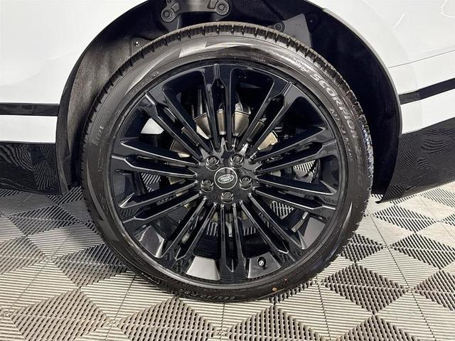 Photo of 2026 Arroios Grey Land Rover Range Rover Velar