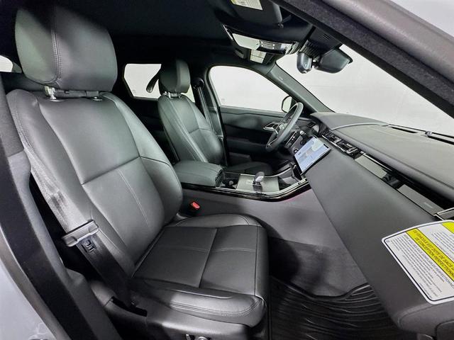 Photo of 2026 Arroios Grey Land Rover Range Rover Velar