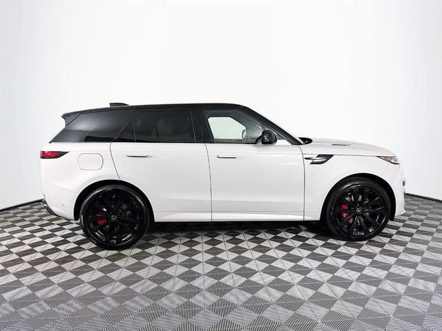 Photo of 2025 Borasco Grey Land Rover Range Rover Sport