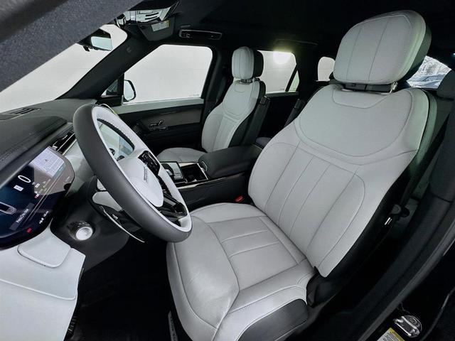 Photo of 2025 Santorini Black Land Rover Range Rover Sport