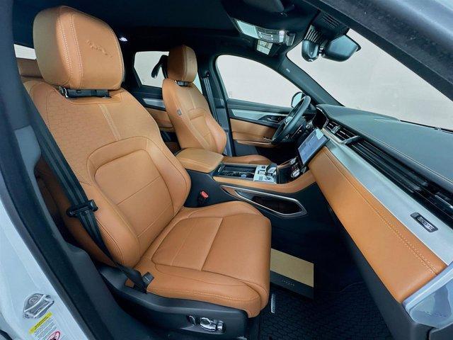 Photo of 2026 Fuji White Jaguar F-PACE